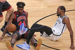 万博娱乐入口-NBA总决赛倒计时，孟菲斯灰熊关键时刻调整名单，细节引发关注，态度坚定，临场指挥获称赞的简单介绍